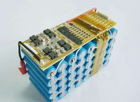 路燈電瓶多少錢一個