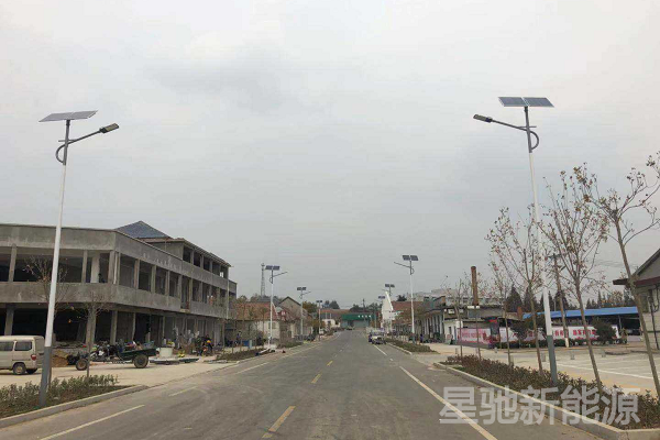 7米高的太陽能路燈多少錢