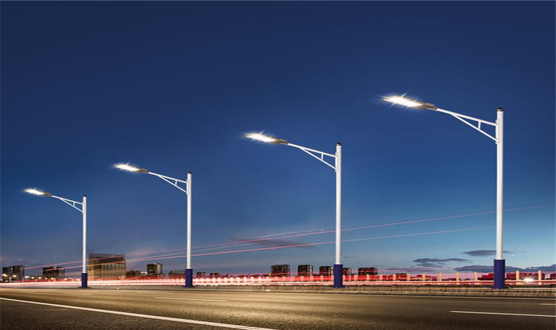 ̫�(y��ng)��·�����b���xһ����h(yu��n)��